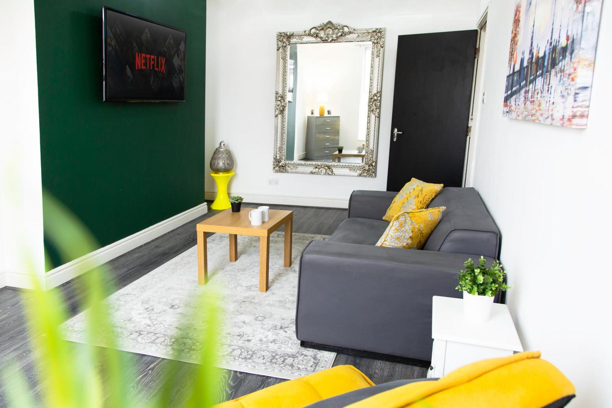 Apartment Snuggle Cove By Bella Liverpool